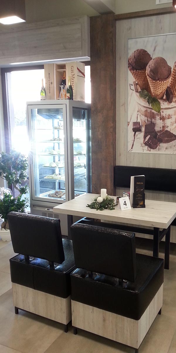 Dolce Gola Gelateria interior design Scafati